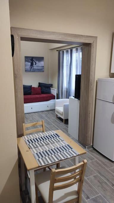 Kostas Appartment Salonicco Esterno foto
