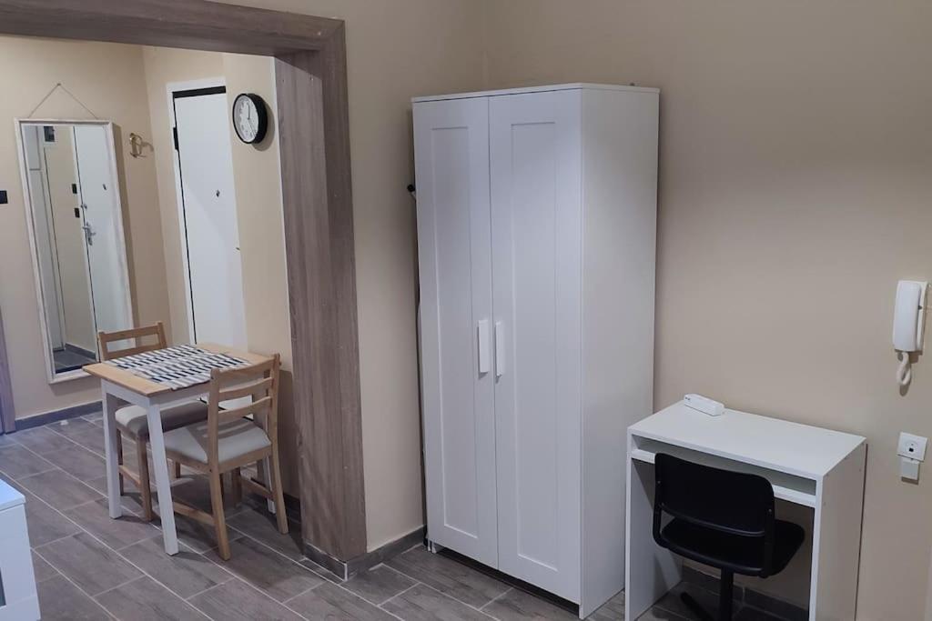 Kostas Appartment Salonicco Esterno foto